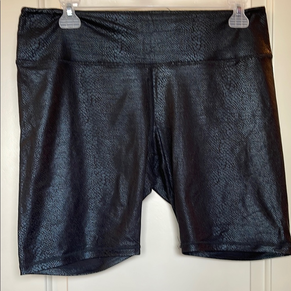 Black Bike Shorts with Relaxed Fit and Textured Material